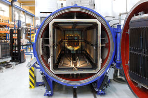 Vakuumlötofen offen